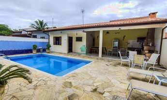 Imagem 4: Casa 5 dormitórios com piscina dentro de Condomínio o Fechado