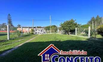 Imagem 5: C81 - Ótima residência localizada a 150 metros do mar no balneário Ipiranga