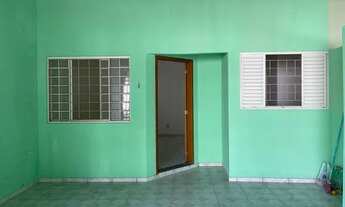 Imagem: Casa térrea no Galo Branco