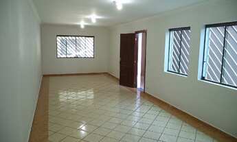 Imagem 5: SOBRADO TODO REFORMADO - 03 dorms., sendo 01 suíte com ar condicionado e sacada