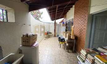 Imagem 3: Excelente casa disponível para venda no Jardim Estoril III