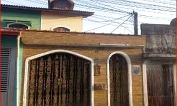 Imagem 1: SOBRADO COM SÓTÃO E EDÍCULA PRÓXIMO A SUBPREFEITURA PENHA