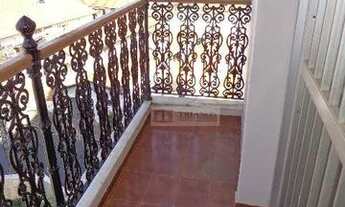 Imagem 3: Apto em ótimo local com sacada