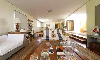 Imagem: Alto de Pinheiros 700 M², COM 12 VAGAS