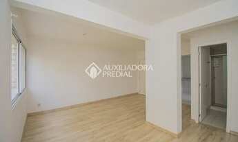 Imagem 4: PORTO ALEGRE - Apartamento Padrão - Partenon