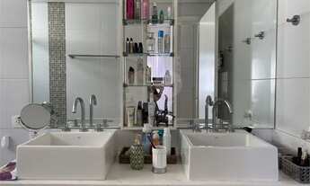 Imagem 7: Apartamento reformado e em andar alto no Jardim Paulista