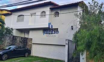 Imagem 3: Casa Duplex para Venda em Salvador, Caminho das Árvores, 8 dormitórios, 4 banheiros, 3 vag