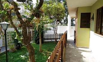 Imagem 4: Casa em condomínio fechado com 5 dormitórios, 3 suítes e 4 vagas !!!