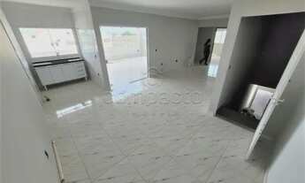 Imagem: Casa para aluguel com 3 quartos Jardim Caparroz