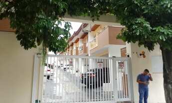 Imagem 2: Casa de condomínio para aluguel tem 106 metros quadrados com 3 quartos