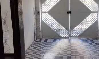 Imagem 2: Itapetinga. Duas casas. Bairro Clodoaldo Costa, Rua Agnaldo Moreira de Araújo