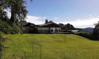 Imagem 2: Casa à Venda e pra Alugar Anual na Região do Alto da Vila Inglesa - Campos do Jordão/SP