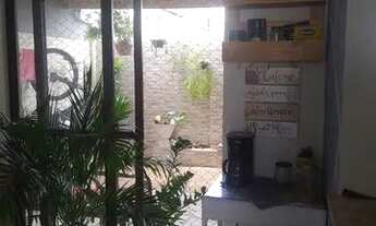 Imagem 2: Casa Duplex 2-4 , sendo suíte americana, condomínio fechado