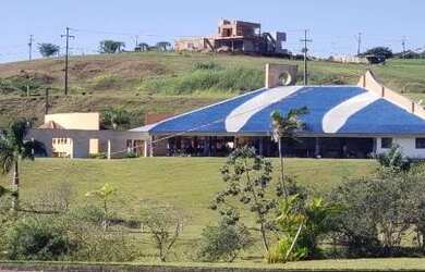 Imagem 7: Casas em Construção Ecovillas do Lago