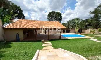 Imagem 3: Casa para aluguel, 3 quartos, 1 suíte, Quintas Do Bosque - Uberlândia/MG