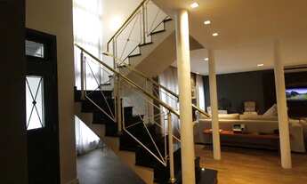 Imagem 6: Imóvel à Venda com Duas Suítes e Dois Quartos