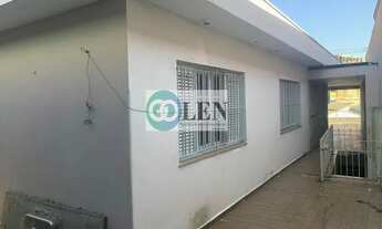 Imagem 6: Casa Comercial para Locação em Arujá, Jardim Planalto, 3 dormitórios, 1 suíte, 2 banheiros