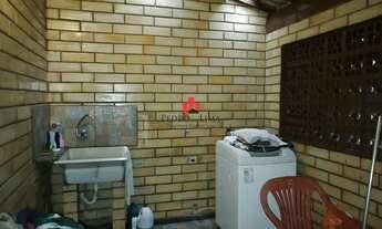 Imagem 7: Sobrado frontal na região do Cangaíba