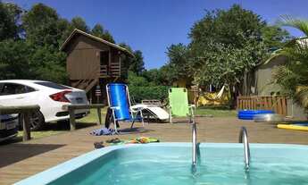 Imagem: Pousada arrendo na Praia do Rosa/Imbituba