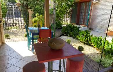 Imagem 6: Kitinete mobiliada com contrato de locação anual. Disponível para entrada em MARÇO