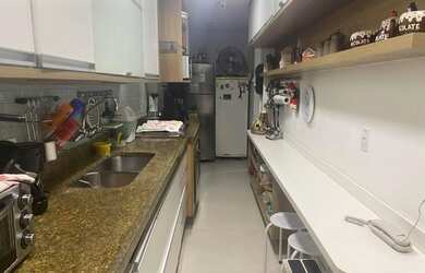 Imagem 8: Excelente Apartamento na Lagoa, 320m², 4 quartos sendo 2 suítes, com 2 vagas de garagem