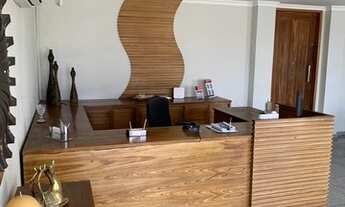 Imagem 7: Prédio comercial na Lima e Silva