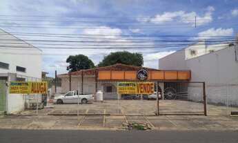 Imagem: Casa com 8 quarto(s) no bairro Jardim Petropolis