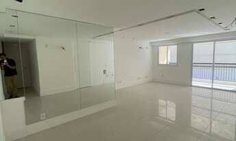 Imagem 2: Apartamento para venda possui 94 metros quadrados com 3 quartos em Tijuca - Rio de Janeiro