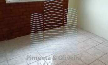 Imagem 3: Bom apartamento no centro do bairro, vazio, 2 quartos com garagem. Freguesia Jacarepaguá