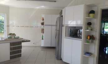 Imagem 6: Belíssima Casa com 4 Suítes no Condomínio Jardim das Palmeiras (Preço de Ocasião