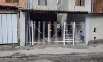 Imagem 2: Casa para Venda em Jundiaí, Vila Esperança, 4 dormitórios, 2 banheiros, 2 vagas