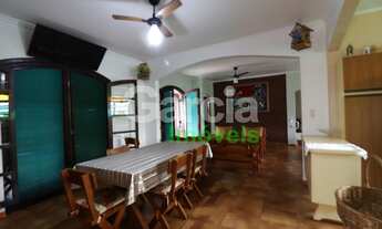 Imagem 5: Casa com 4 suítes e piscina em Peruíbe