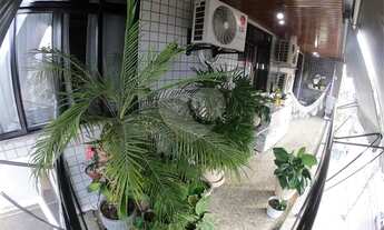 Imagem 2: Belíssimo apartamento, de frente, todo reformado [VP