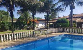 Imagem 4: Chácara com 4 dormitórios sendo um suíte - Vale do Igapó - Bauru/SP