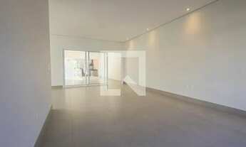 Imagem 3: Casa de Condomínio para Aluguel - Jardim Residencial Dona Lucilla, 3 Quartos, 300 m2