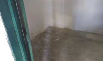 Imagem 7: Casa em Fernão Velho de frente a praça principal da cidade