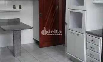 Imagem 3: Apartamento para aluguel, 2 quartos, 1 suíte, 1 vaga, Martins - Uberlândia/MG