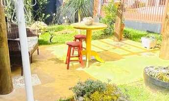 Imagem 2: Casa na vila Planalto - porteira fechada