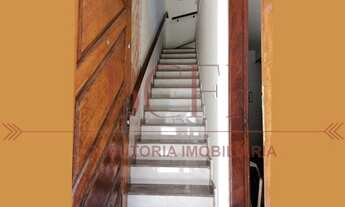 Imagem 3: Apartamento triplex, tipo casao. Pode ser usado como dois ap independentes. Com placa sol