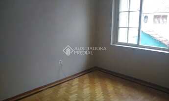 Imagem 5: Casa para venda possui 98 metros quadrados com 2 quartos em Petrópolis - Porto Alegre - RS