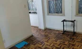 Imagem 2: Vende-se Apartamento com 2 dormitórios