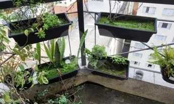 Imagem 2: Apartamento de 40m2 na Bela Vista c/ 1 quarto,1 banheiro, sala com sacada, cozinha, 1 vag