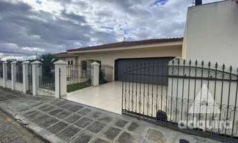 Imagem 2: Casa com 3 quartos - Bairro Nova Rússia em Ponta Grossa