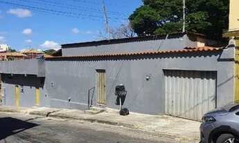 Imagem: Casa à venda, 4 quartos, 1 vaga, 220,00