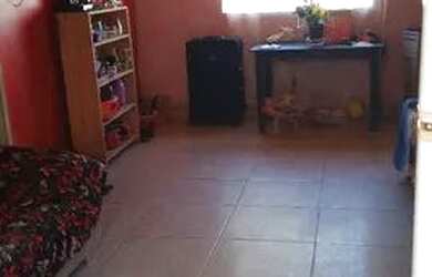 Imagem 6: Vendo ou troco Casa com 2 dormitórios