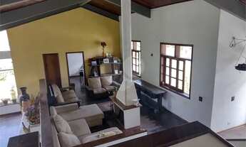 Imagem 2: Casa com 1100m² num terreno de 1800m2 à venda no condominio Marambaia- Vinhedo SP