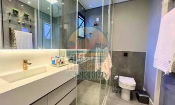 Imagem 2: Casa estilo neoclássico linda a venda no Reserva da Serra Jundiaí