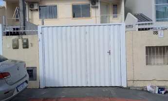 Imagem: Vendo sobrado 2 quartos!