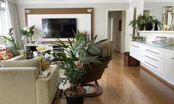 Imagem: Apartamento reformado e em andar alto no