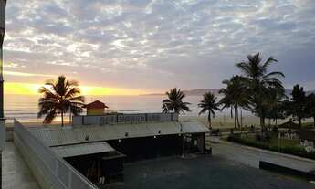 Imagem: QUADRA MAR. Pé na areia. 2 quartos. Meia